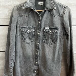 Wrangler Charcoal Button-Up Shirt